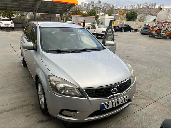 Sahibinden Kia Ceed 1.6 CRDi Cool 2011 Model 
