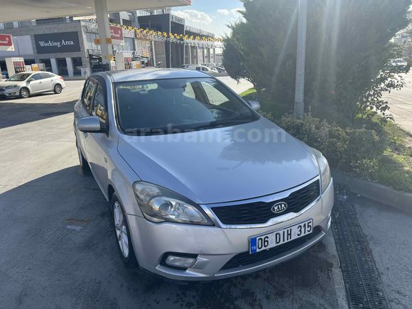 Sahibinden Kia Ceed 1.6 CRDi Cool 2011 Model 
