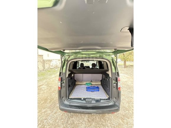 Sahibinden Ford Tourneo Courier 1.5 EcoBlue Titanium 2024 Model 