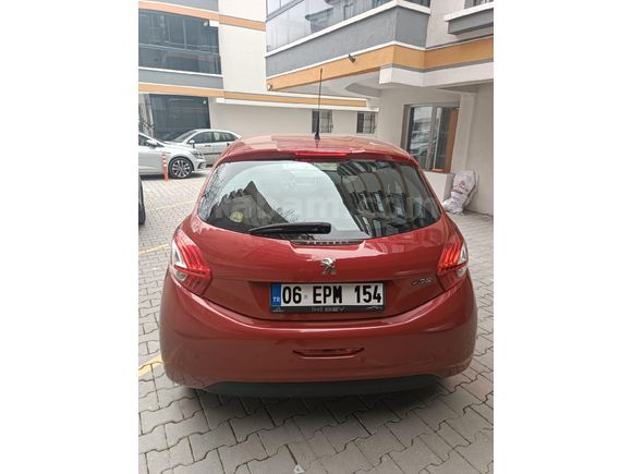 Sahibinden Peugeot 208 1.2 VTi Active 2013 Model