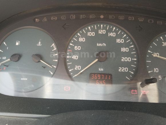 Sahibinden Renault Megane 1.6 RTE 1999 Model