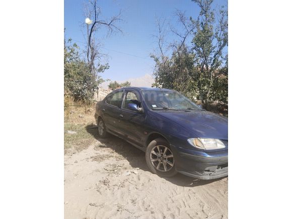 Sahibinden Renault Megane 1.6 RTE 1999 Model