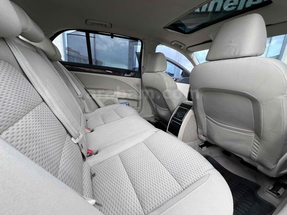 Sahibinden Skoda SuperB 1.6 TDI Elegance 2012 Model  Siyah