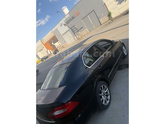 Sahibinden Skoda SuperB 1.6 TDI Elegance 2012 Model  Siyah