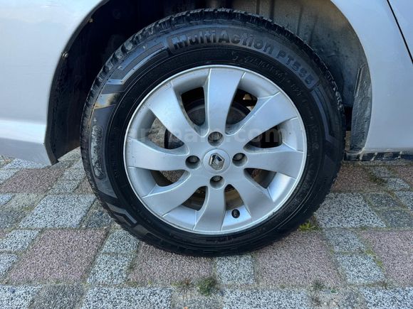 Sahibinden Renault Symbol 1.5 dCi Expression 2011 Model