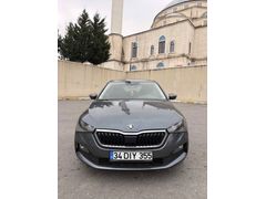 SKODA SCALA DEĞİŞENSİZ GERİ GÖRÜŞ YENİ DİREKSİYON MASRAFSIZ 