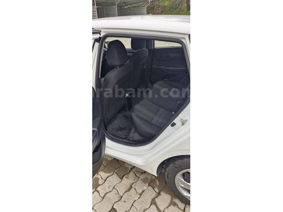 Sahibinden Hyundai i20 1.4 MPI Jump 2024 Model