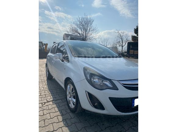 Sahibinden Opel Corsa 1.4 Twinport Active 2014 Model