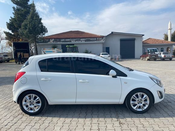 Sahibinden Opel Corsa 1.4 Twinport Active 2014 Model