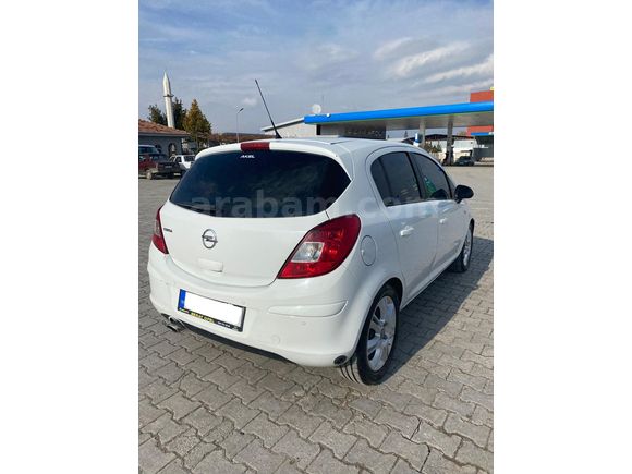 Sahibinden Opel Corsa 1.4 Twinport Active 2014 Model