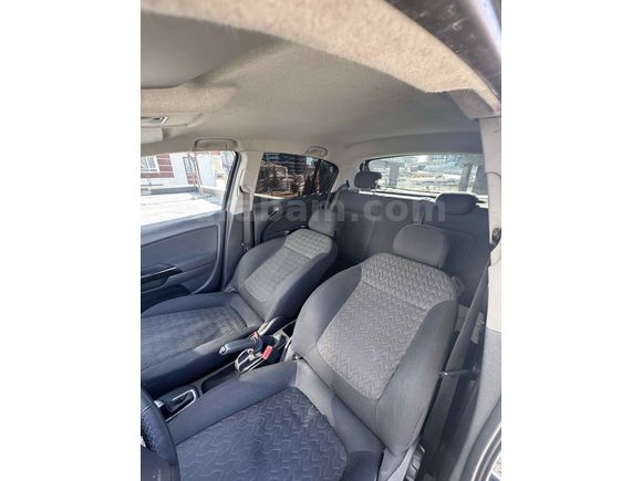 Sahibinden Opel Corsa 1.4 Twinport Active 2013 Model 