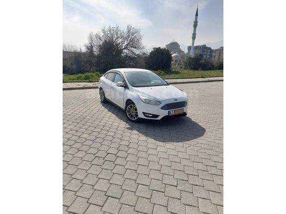 Sahibinden Ford Focus 1.6 Ti-VCT Trend X 2015 Model
