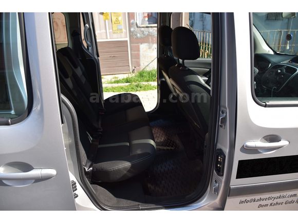 Sahibinden Renault Kangoo Multix 1.5 dCi Touch 2016 Model 