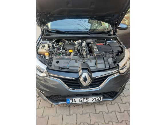 Sahibinden Renault Megane 1.5 Blue DCI Touch 2022 Model