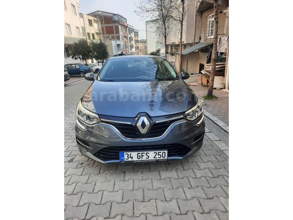 Sahibinden Renault Megane 1.5 Blue DCI Touch 2022 Model