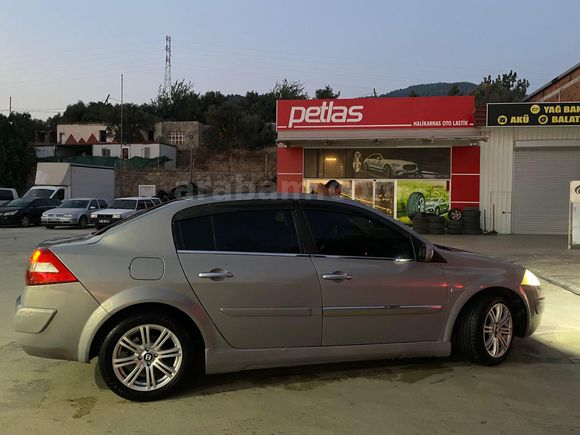 Sahibinden Renault Megane 1.5 dCi Dynamique 2004 Model