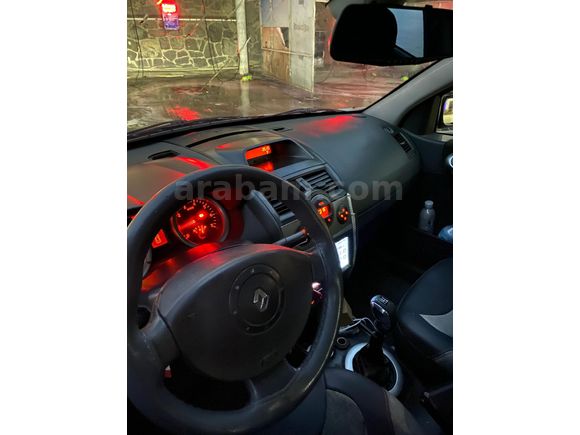 Sahibinden Renault Megane 1.5 dCi Dynamique 2004 Model