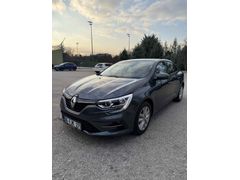 Memurdan Kazasız Değişensiz Boyasız Kokusu Üzerinde Megane 1.3 TCe Touch 2025 