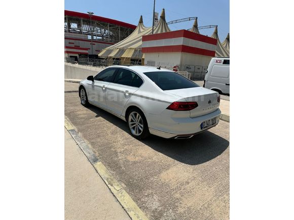 Sahibinden Volkswagen Passat 1.5 TSi Elegance 2020 Model