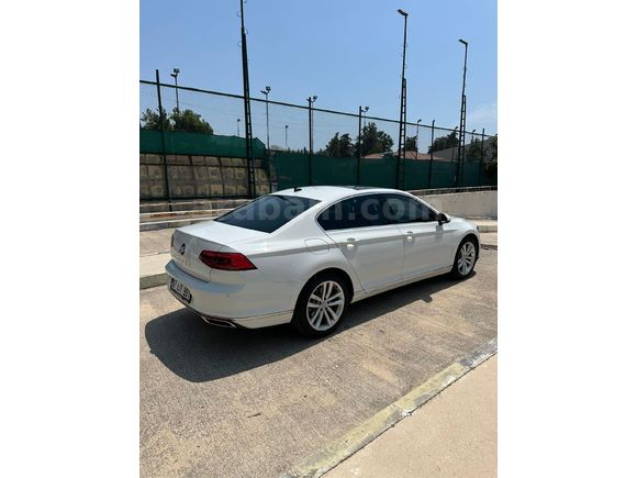 Sahibinden Volkswagen Passat 1.5 TSi Elegance 2020 Model