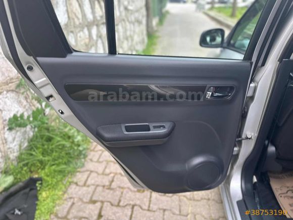 TAM OTOMATİK 2007 SUZUKİ SWİFT 1,5 151,000KM DEĞİŞENSİZ