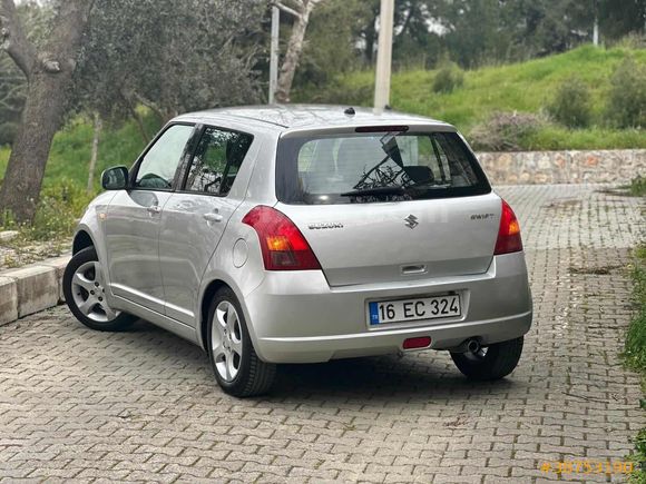 TAM OTOMATİK 2007 SUZUKİ SWİFT 1,5 151,000KM DEĞİŞENSİZ