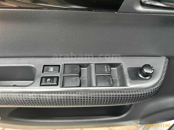 TAM OTOMATİK 2007 SUZUKİ SWİFT 1,5 151,000KM DEĞİŞENSİZ