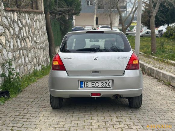 TAM OTOMATİK 2007 SUZUKİ SWİFT 1,5 151,000KM DEĞİŞENSİZ