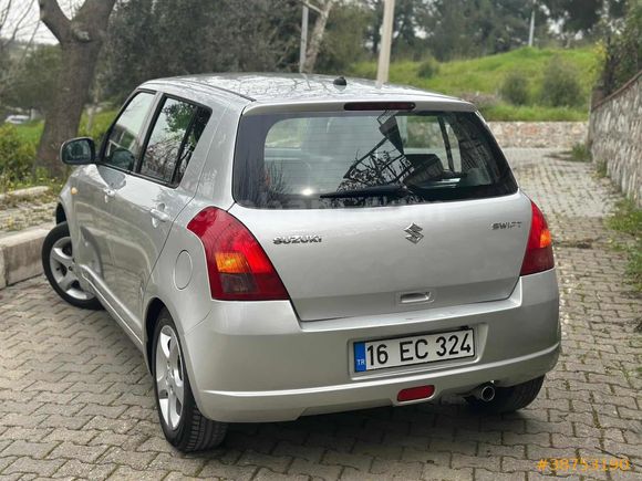 TAM OTOMATİK 2007 SUZUKİ SWİFT 1,5 151,000KM DEĞİŞENSİZ