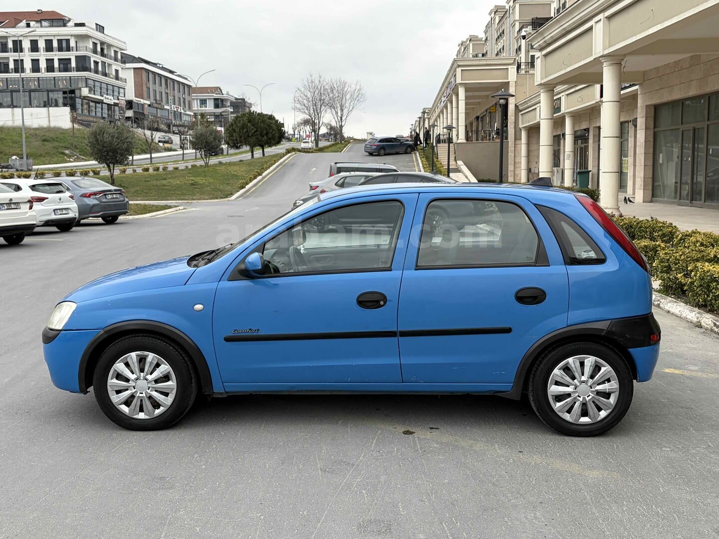 Sahibinden Opel Corsa 1.2 Comfort 2002 Model İstanbul 124.000 km Mavi 5