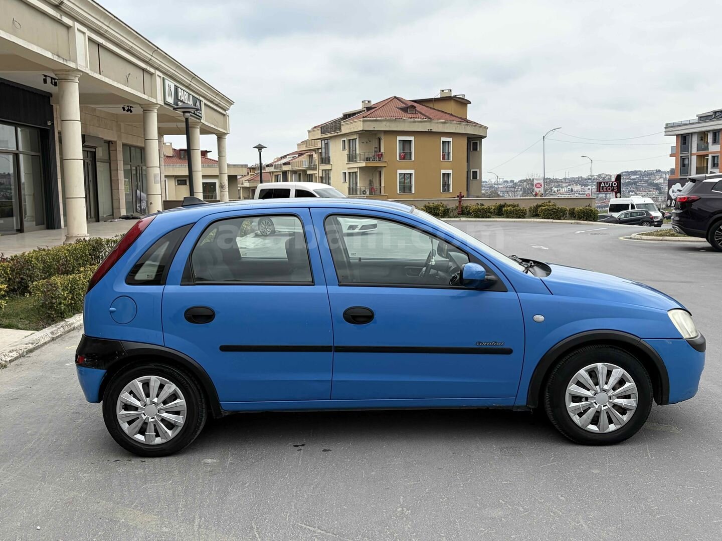 Sahibinden Opel Corsa 1.2 Comfort 2002 Model İstanbul 124.000 km Mavi 4
