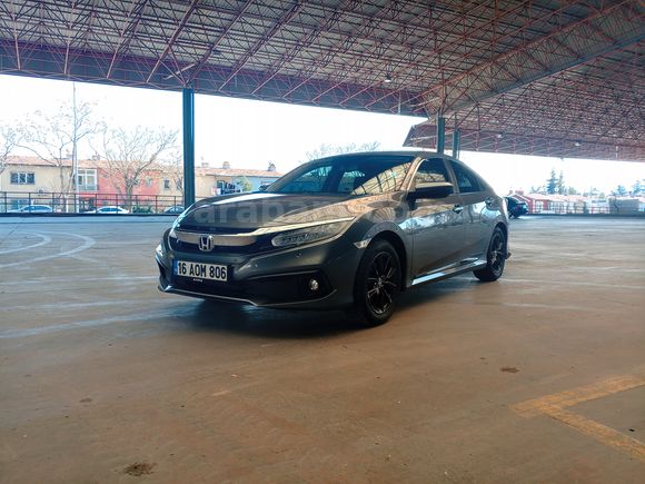 Sahibinden Honda Civic 1.6i VTEC Elegance 2021 Model 