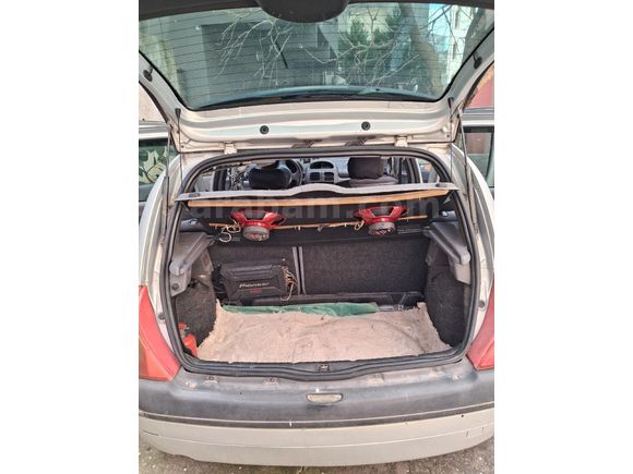 Sahibinden Renault Clio 1.4 2000 Model