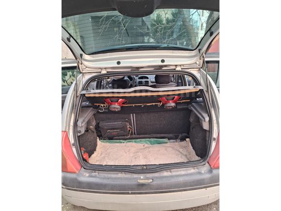 Sahibinden Renault Clio 1.4 2000 Model
