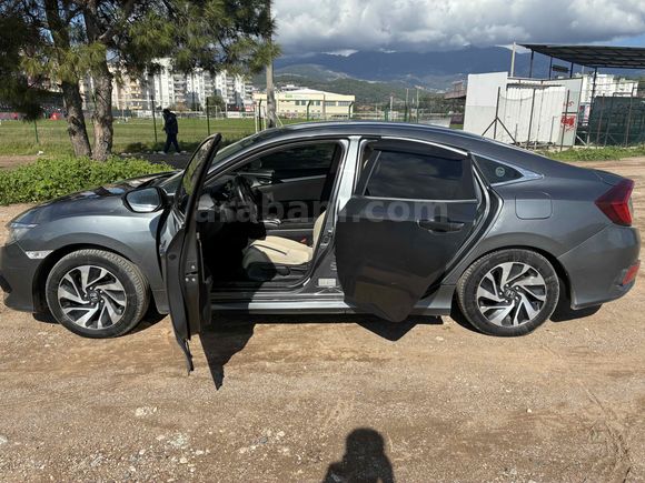 Sahibinden Honda Civic 1.6i VTEC ECO Elegance 2017 Model 