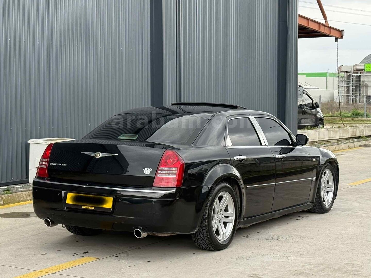 Galeriden Chrysler 300 C 2.7 2005 Model Sakarya 300.000 km Siyah 5