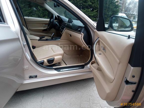 BMW 3 Serisi 320i EfficientDynamics Luxury Line Otomatik