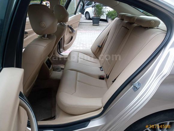 BMW 3 Serisi 320i EfficientDynamics Luxury Line Otomatik