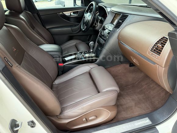 AKTİF den 2011 INFİNİTİ FX 3.0D V6 PREMIUM S EXTRA BAKIMLI FULL
