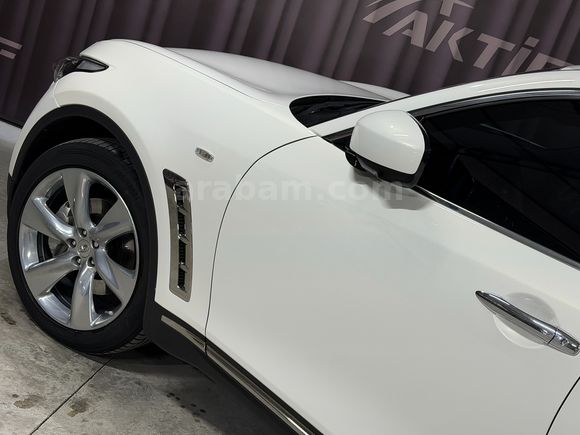 AKTİF den 2011 INFİNİTİ FX 3.0D V6 PREMIUM S EXTRA BAKIMLI FULL