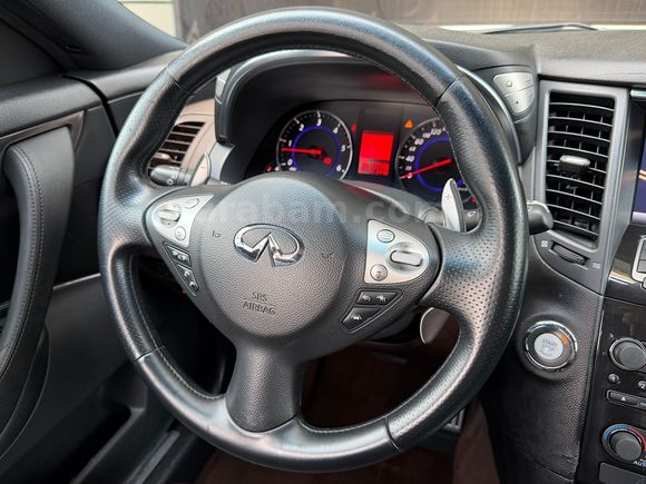 AKTİF den 2011 INFİNİTİ FX 3.0D V6 PREMIUM S EXTRA BAKIMLI FULL
