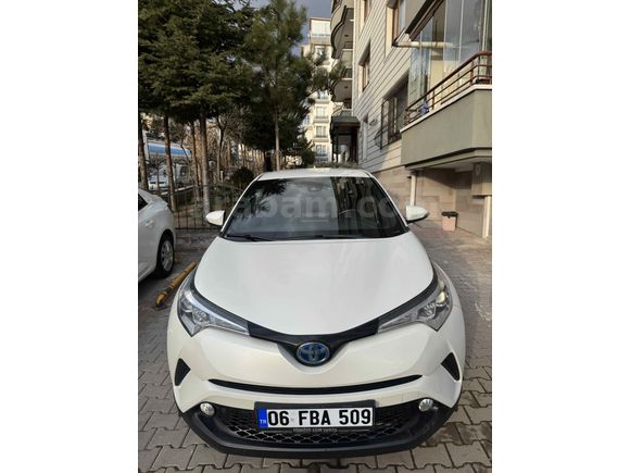Sahibinden Toyota C-HR 1.8 Hybrid Advance 2018 Model 