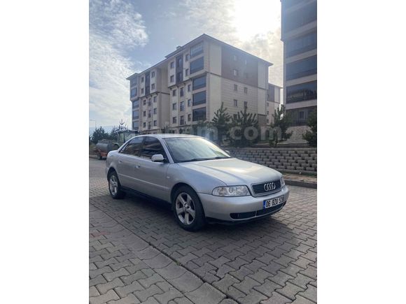 Sahibinden Audi A4 Sedan 1.6 2000 Model 
