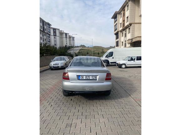 Sahibinden Audi A4 Sedan 1.6 2000 Model 