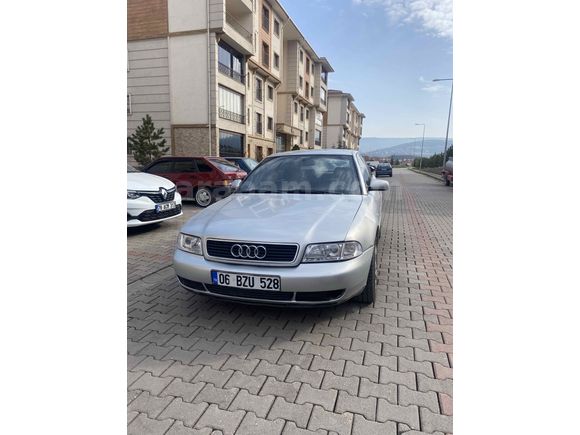 Sahibinden Audi A4 Sedan 1.6 2000 Model 