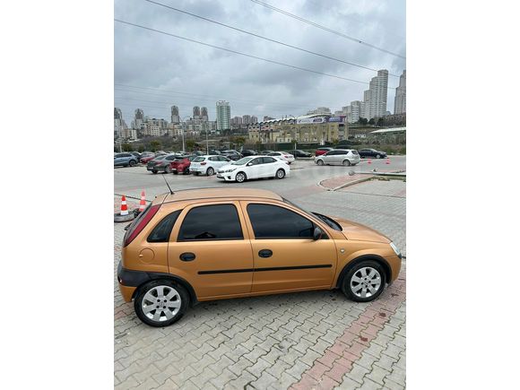 Opel corsa düşük km 