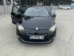 Sahibinden Renault Megane 1.5 dCi Icon 2013 Model  151.000 km Siyah