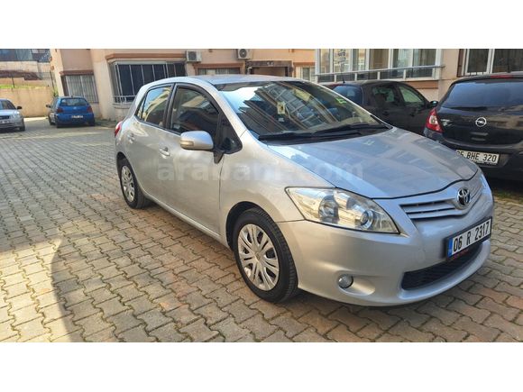 Sahibinden Toyota Auris 1.33 Comfort 2011 Model