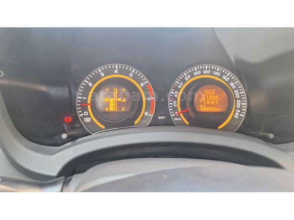 Sahibinden Toyota Auris 1.33 Comfort 2011 Model