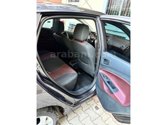 Sahibinden Ford Fiesta 1.4 Titanium X 2010 Model 